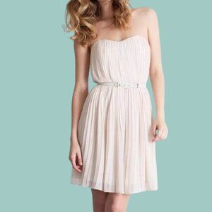 French Connection Shelby Summer Strapless Pleated Dress in Swansdown Size 8